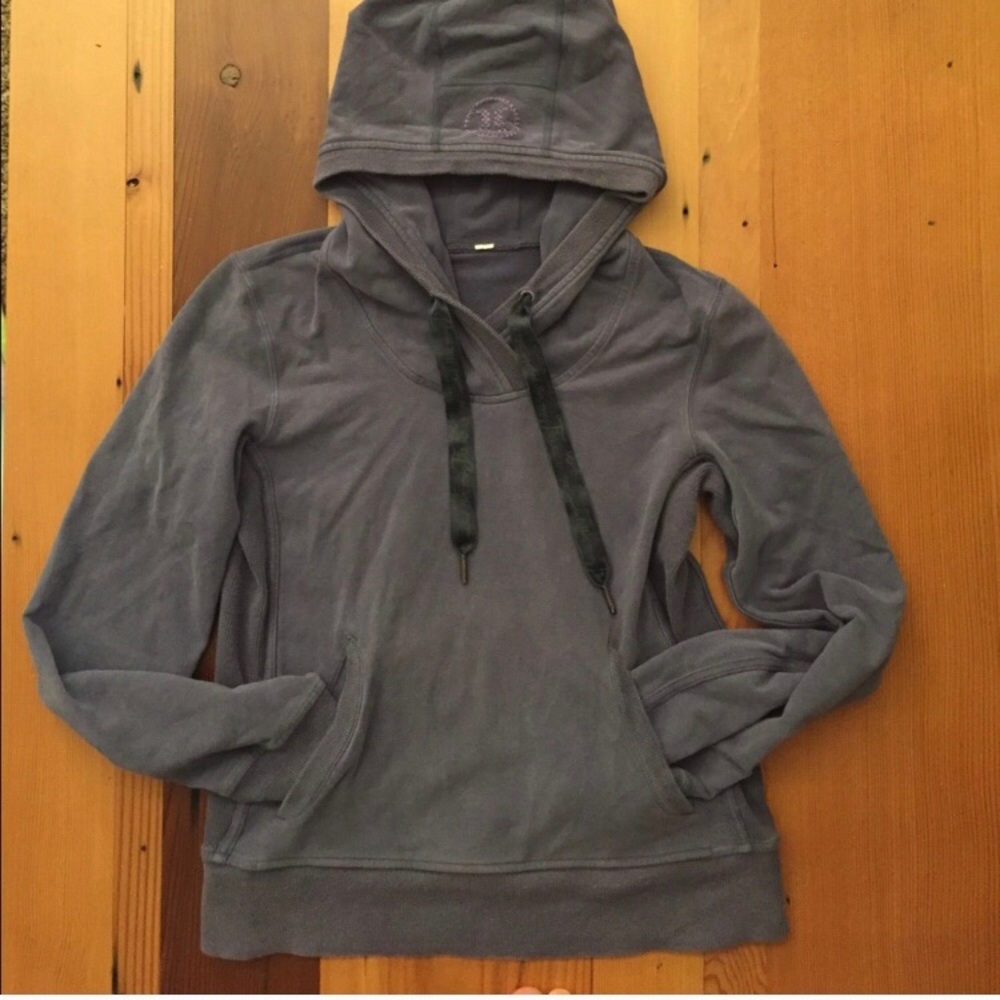 lululemon hoodie size 8